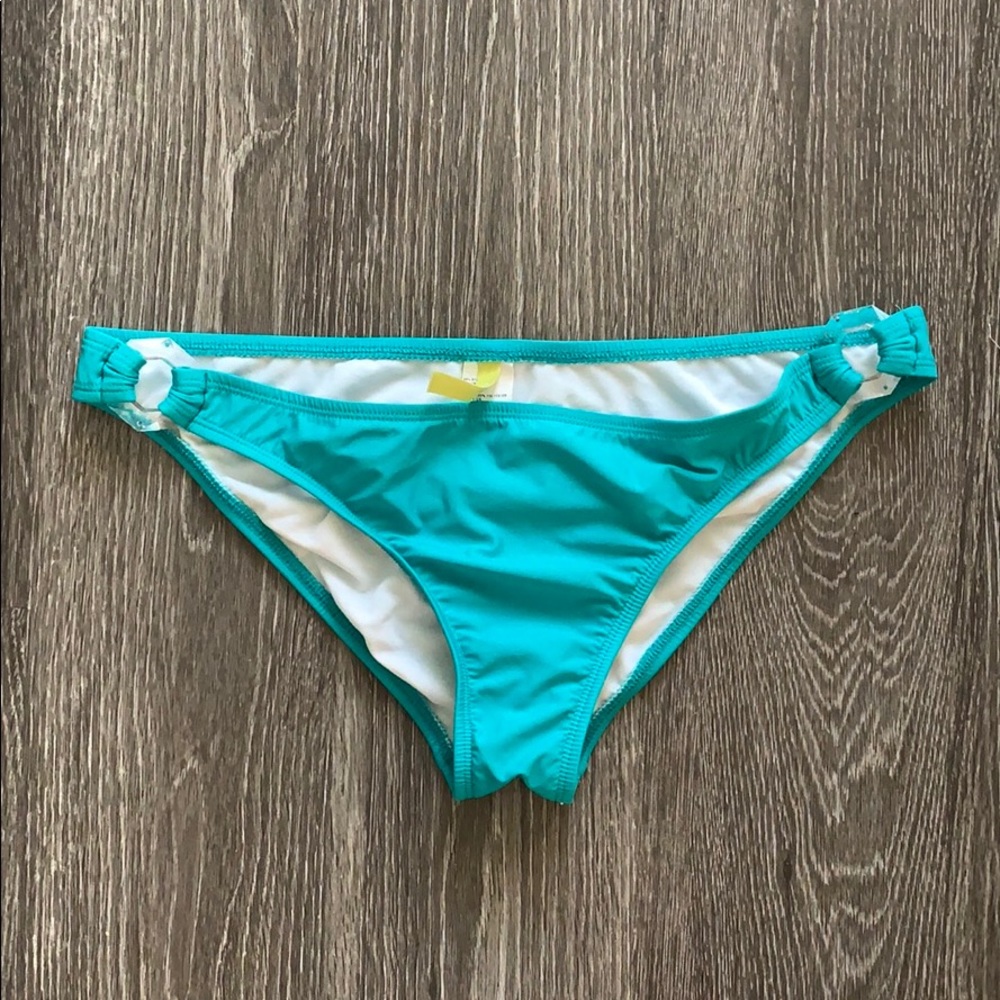Bikini bottoms